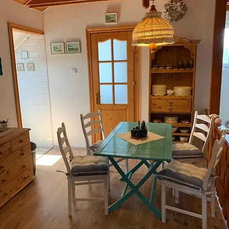 Hanna Apartmanhaz Balatonfenyves
